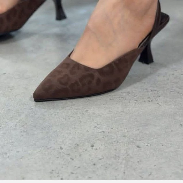 کفش مجلسی زنانه پاشنه دار پلنگی